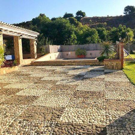 Villa Las Mercedes Нерха Екстериор снимка