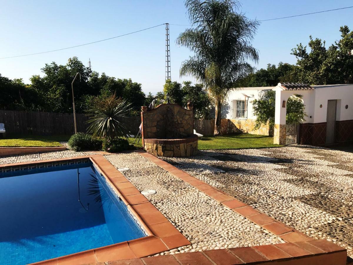 Villa Las Mercedes Нерха Екстериор снимка
